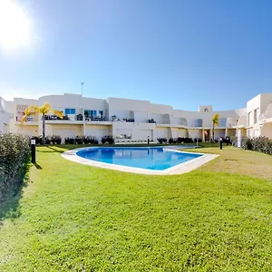 https://terraos-da-falsia-near-vilamoura-center.hotelaalgarve.com