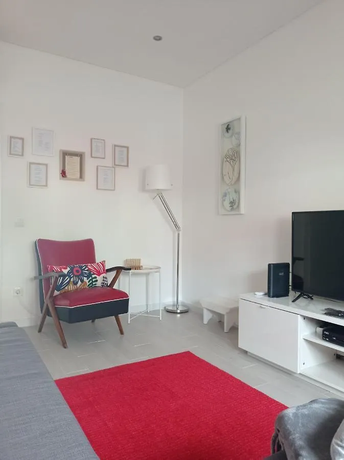 Eira Da Mila Villa Coimbra 0*,